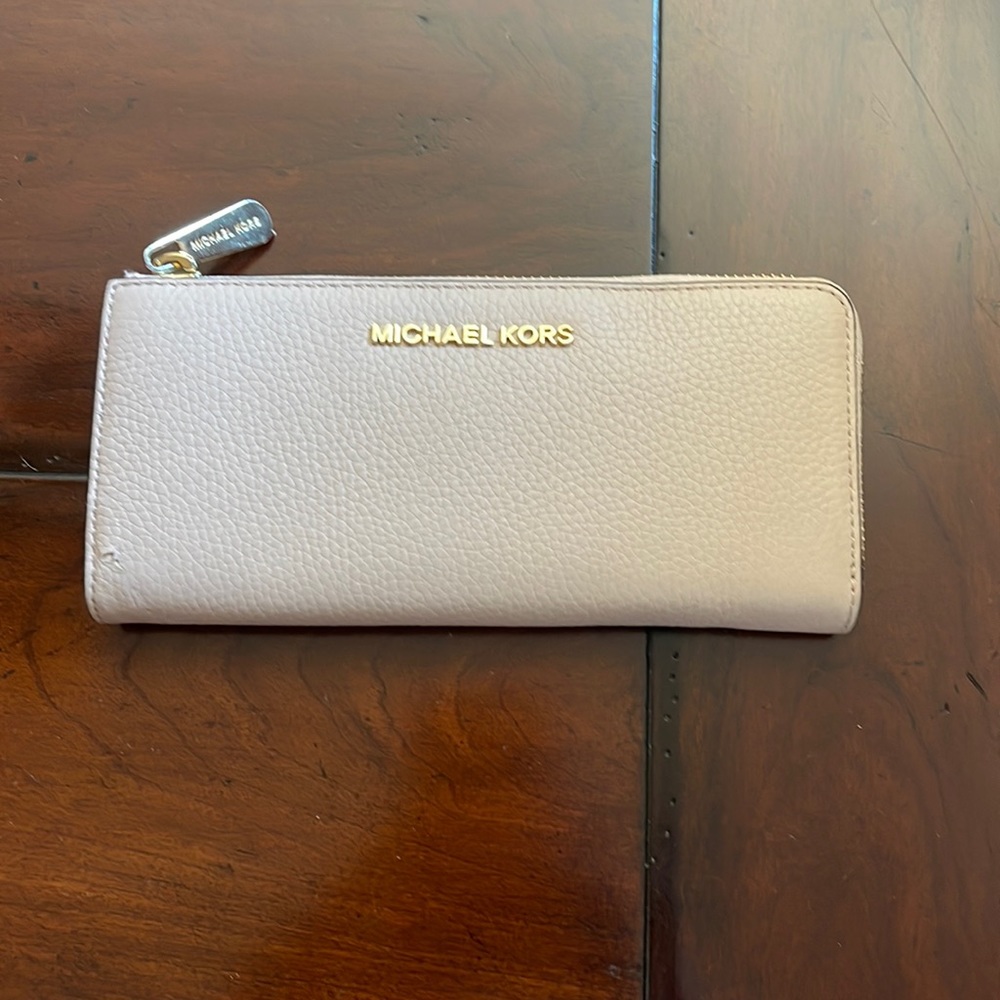 Michael Kors zip around wallet